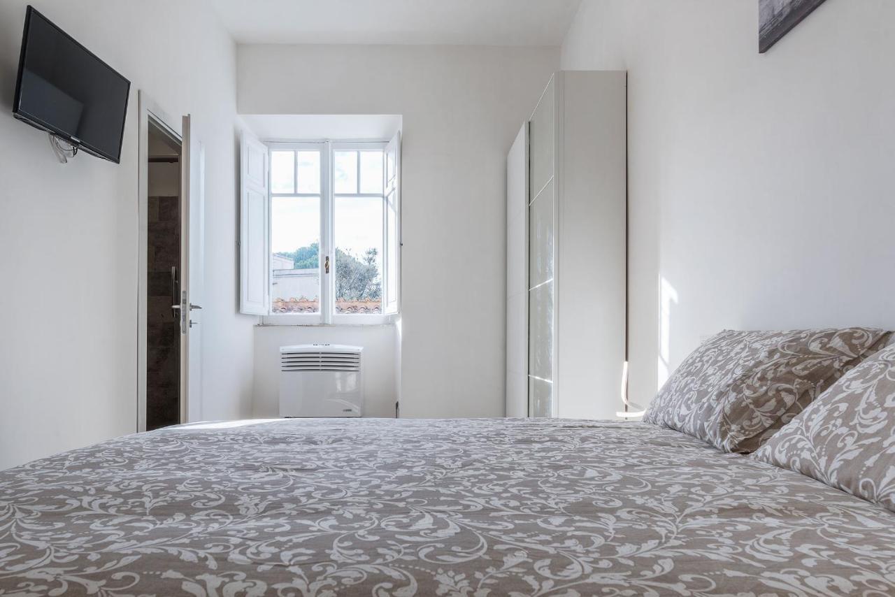 Colosseo & Colle Oppio Cozy Apartment Ρώμη Εξωτερικό φωτογραφία