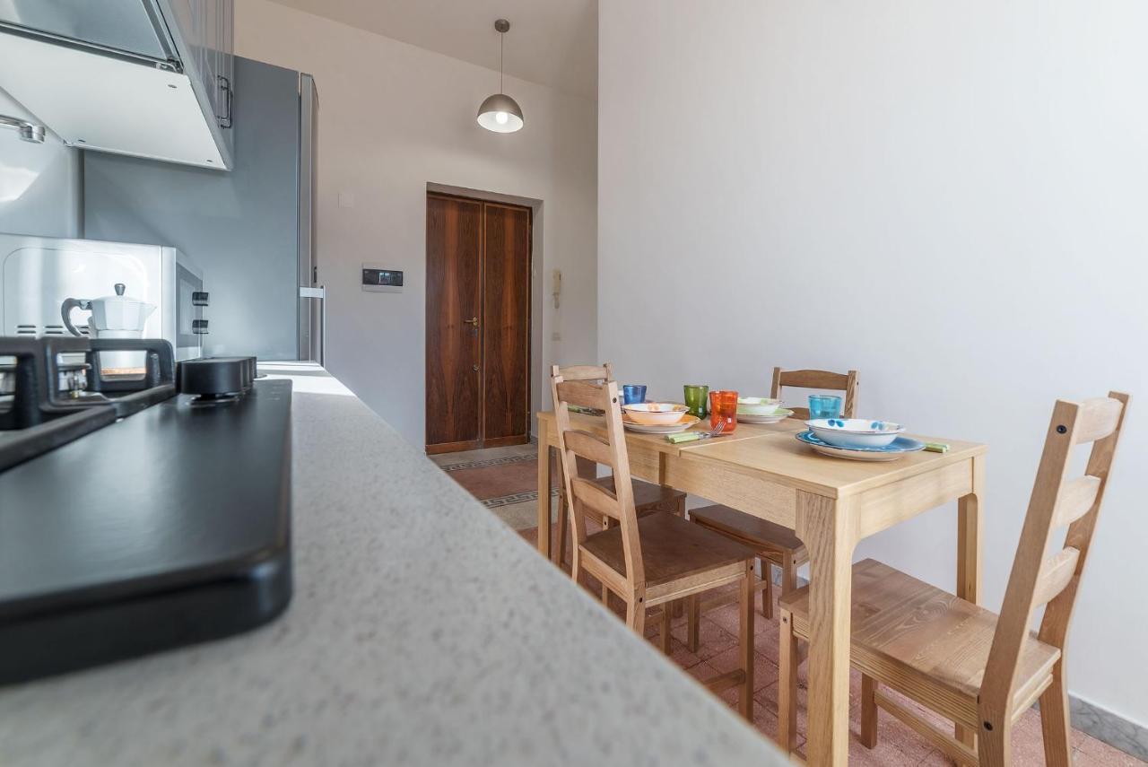 Colosseo & Colle Oppio Cozy Apartment Ρώμη Εξωτερικό φωτογραφία