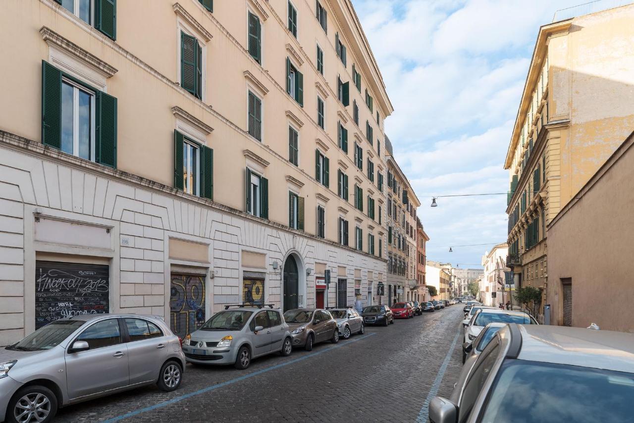 Colosseo & Colle Oppio Cozy Apartment Ρώμη Εξωτερικό φωτογραφία