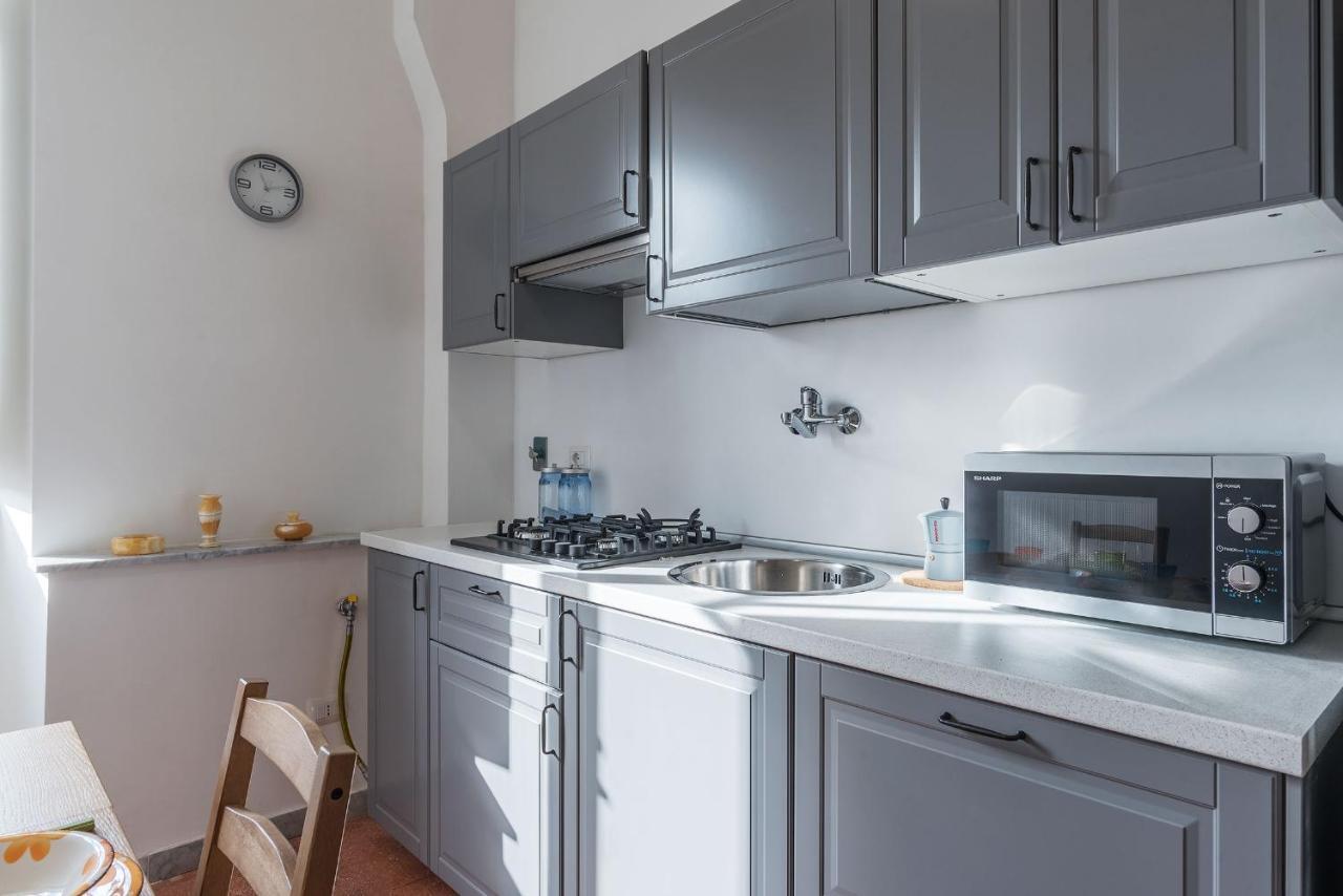 Colosseo & Colle Oppio Cozy Apartment Ρώμη Εξωτερικό φωτογραφία